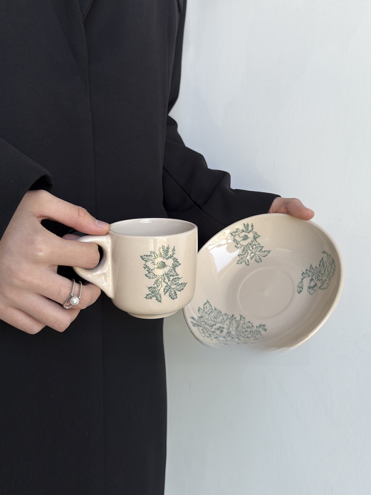 كوب قهوة سيراميك بتصميم أوراق  - مراجعة Coffee Leaves Tea وسعره