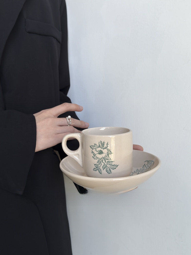 كوب قهوة سيراميك بتصميم أوراق  - مراجعة Coffee Leaves Tea وسعره