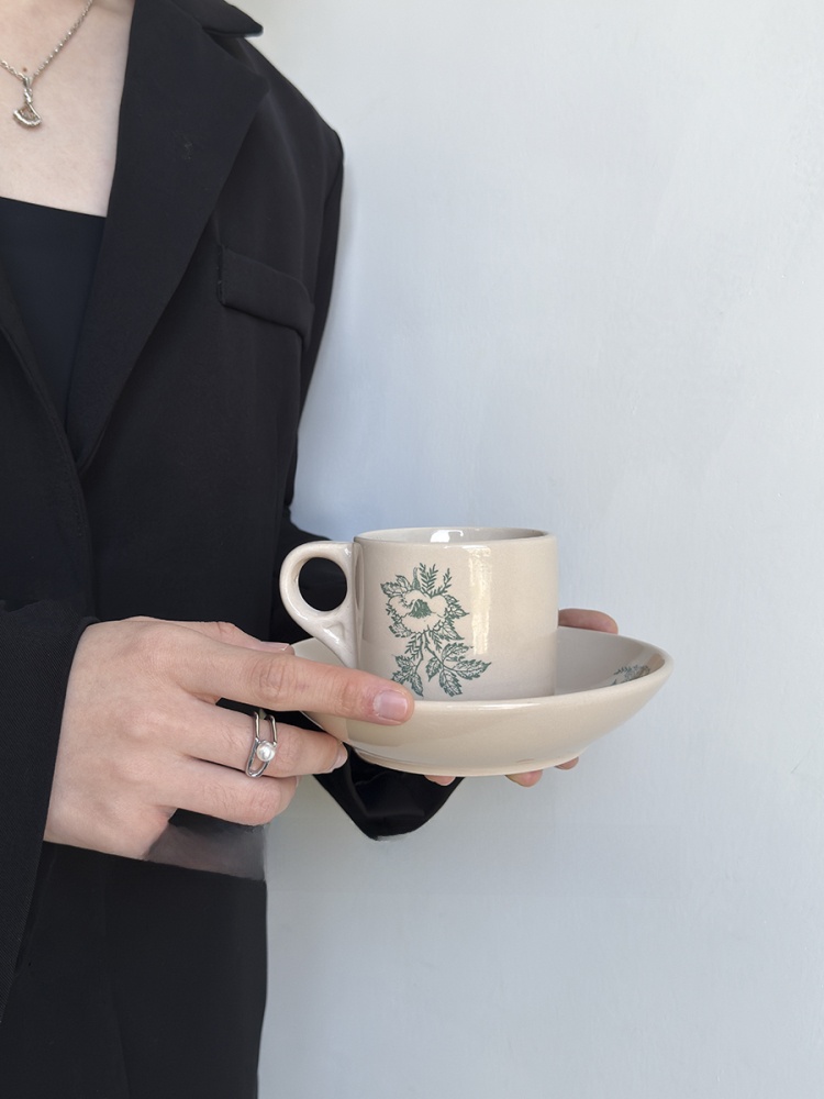 كوب قهوة سيراميك بتصميم أوراق  - مراجعة Coffee Leaves Tea وسعره